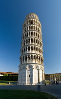 04 Leaning tower