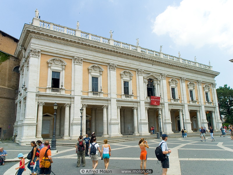 19 Palazzo Nuovo on Campidoglio square