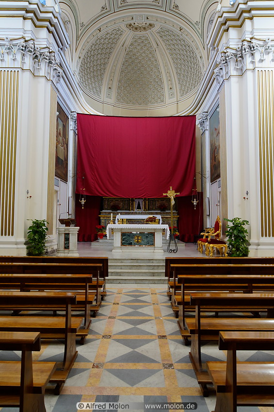 04 St Mary church interior