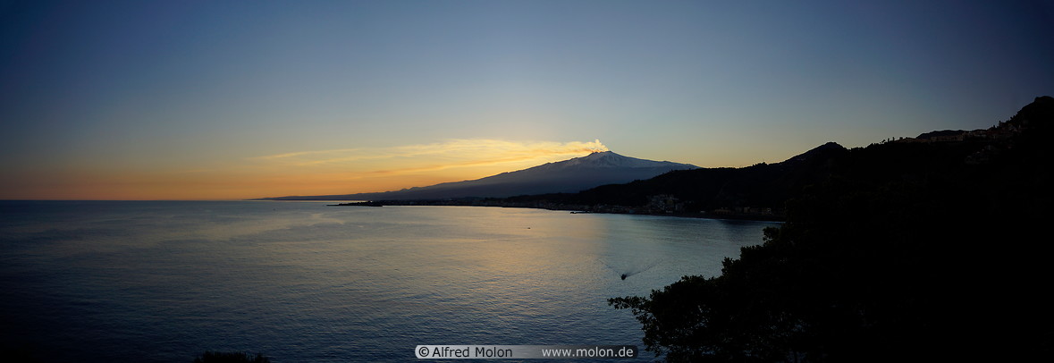 10 Sunset view of Mt Etna from Taormina
