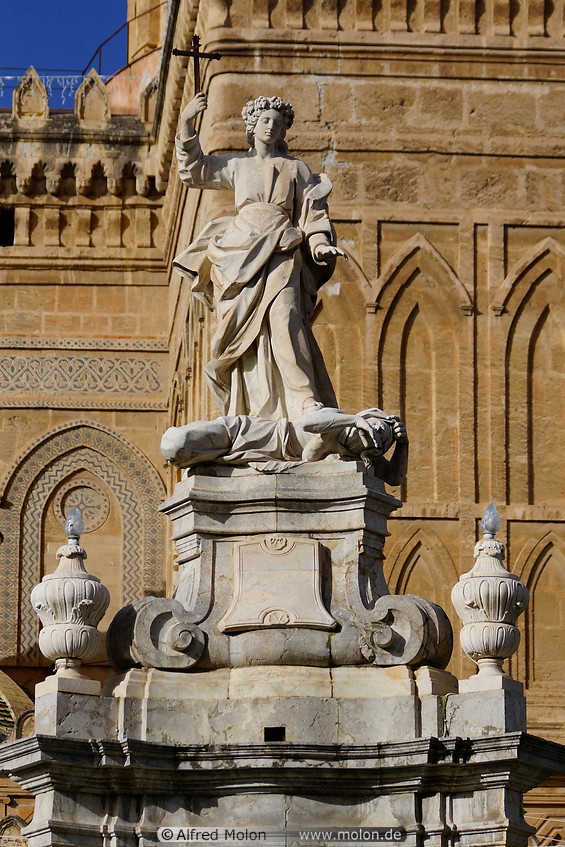 12 Statue of St Rosalia