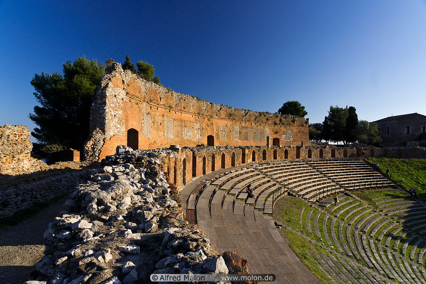 14 Greek theatre