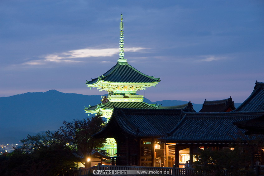 32 Three-story pagoda at dusk