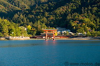 01 View of torii of Itsukushima shrine 