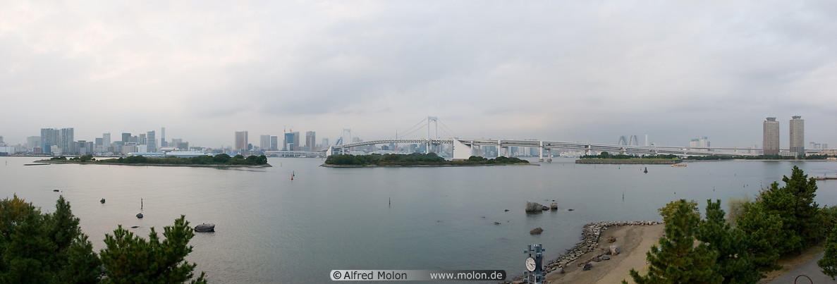 01 Bay of Tokyo with Rainbow bridge