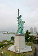 04 Statue of liberty replica