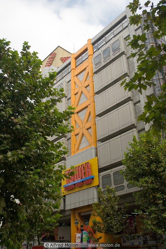 11 Tower records building