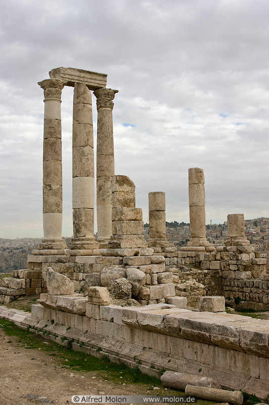 13 Roman temple of Hercules