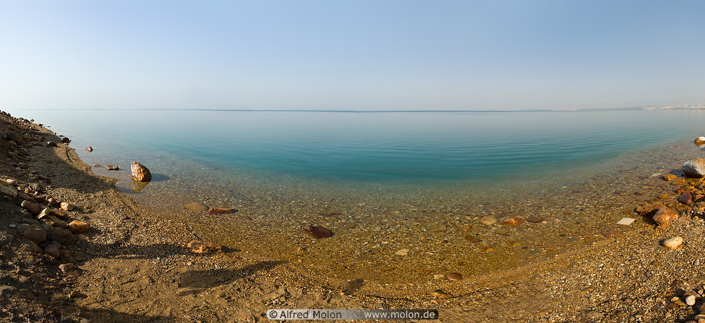 02 Beach on the Dead Sea