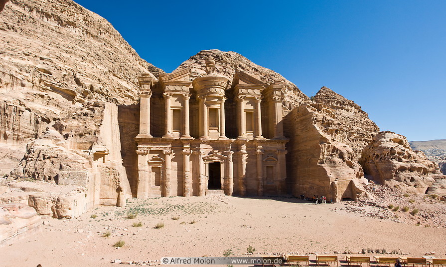 06 Deir Monastery