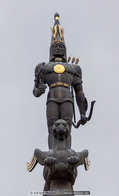 08 Warrior archer statue