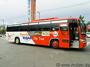07 Tour bus