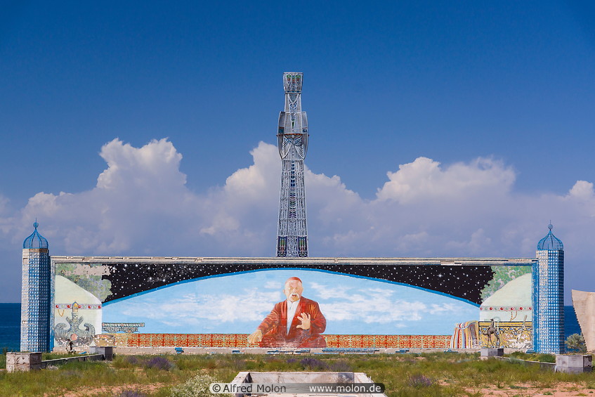 22 Kyrgyz monument