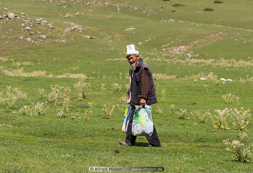 18 Old Kyrgyz man