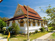 02 Wat Phu Khao Kaew buddhist temple