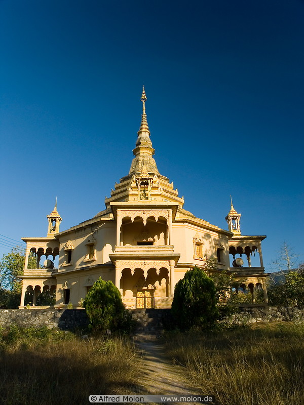 19 Wat Pa Phonphao