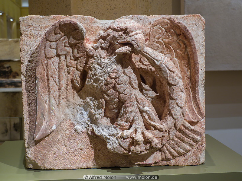 14 Altar with an eagle