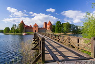 15 Bridge to Trakai castle
