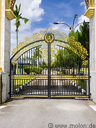 04 Abu Bakar palace gate