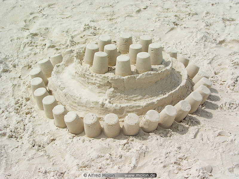 15 Sand castle