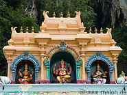 02 Roof detail with Hindu gods statues