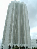 16 Menara