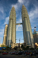 09 Petronas towers at sunset