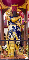 07 Statue of Chinese god