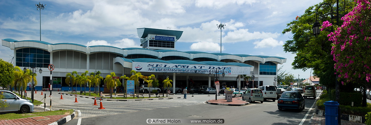 07 Ferry terminal
