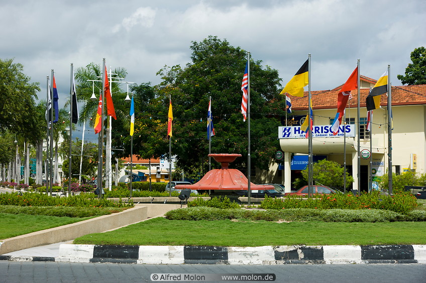 10 Merdeka roundabout with flags
