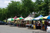 01 Fruit stalls