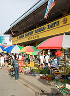 16 Vegetables and fruits market