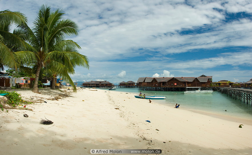 14 Sipadan water village resort and beach