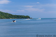 01 Boats heading to Mantanani island