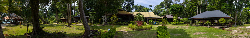 21 Pulau Tiga resort