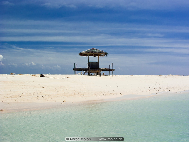 01 Sulug island beach