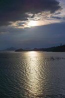 18 Batang Ai lake