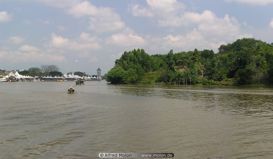 15 Sarawak river