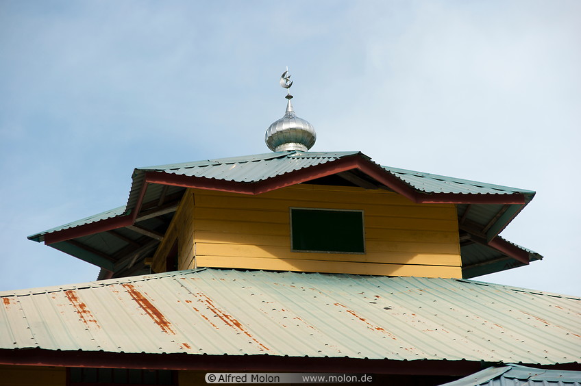 04 Octagonal roof
