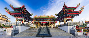 26 Hai Long Si chinese temple