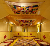 22 Yellow room with carpets