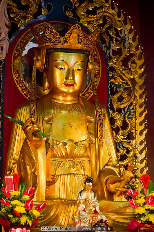 21 Golden Buddha statue