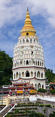 05 Pagoda of 10000 Buddhas