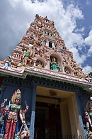 02 Gopura monumental tower