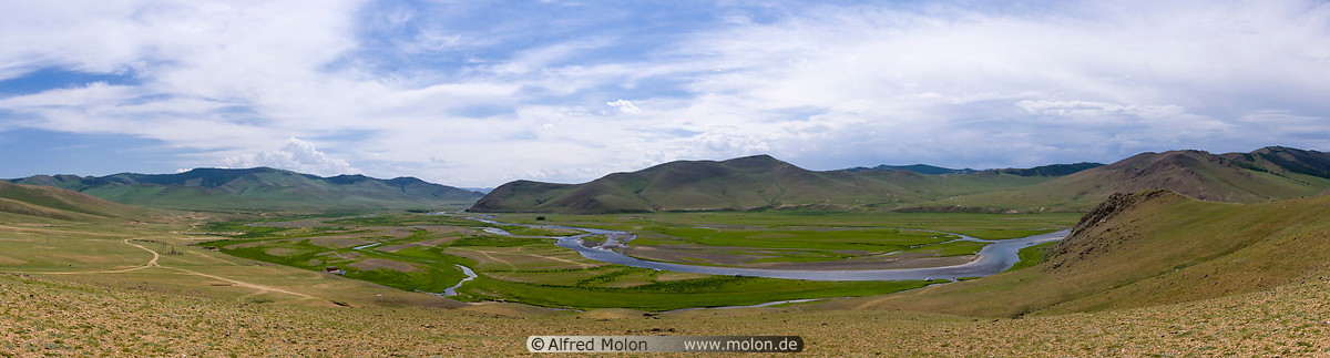 24 River valley near Kharkhorin