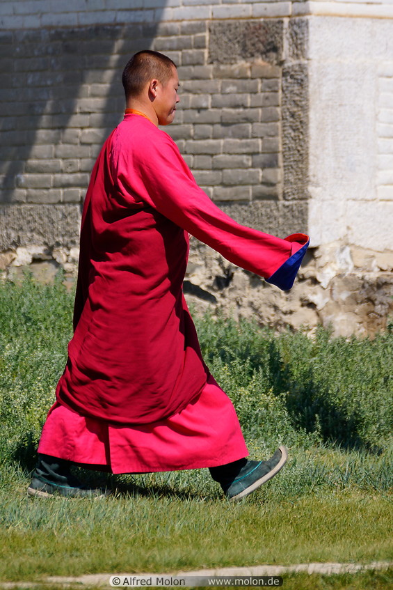 06 Buddhist monk