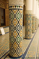 02 Decorated columns