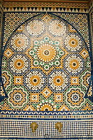 05 Colourful Islamic patterns
