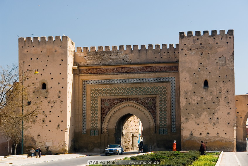 11 Bab el Khemis city gate