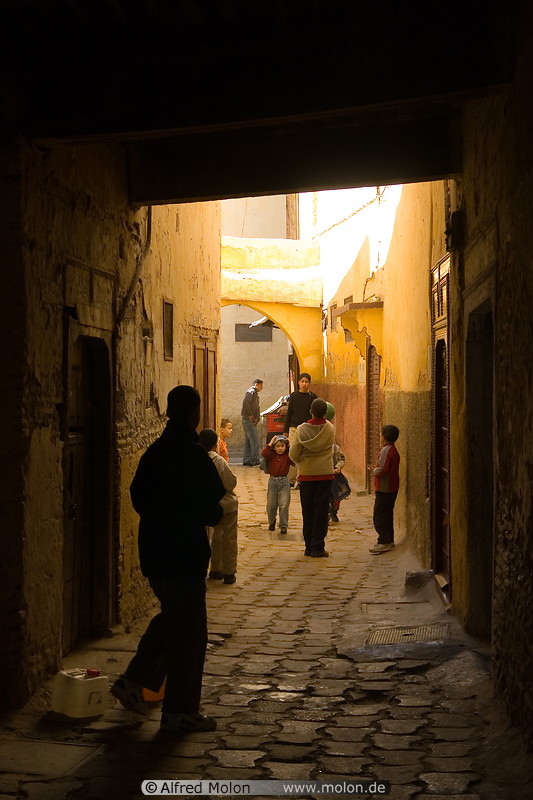 19 Children playing in the souk